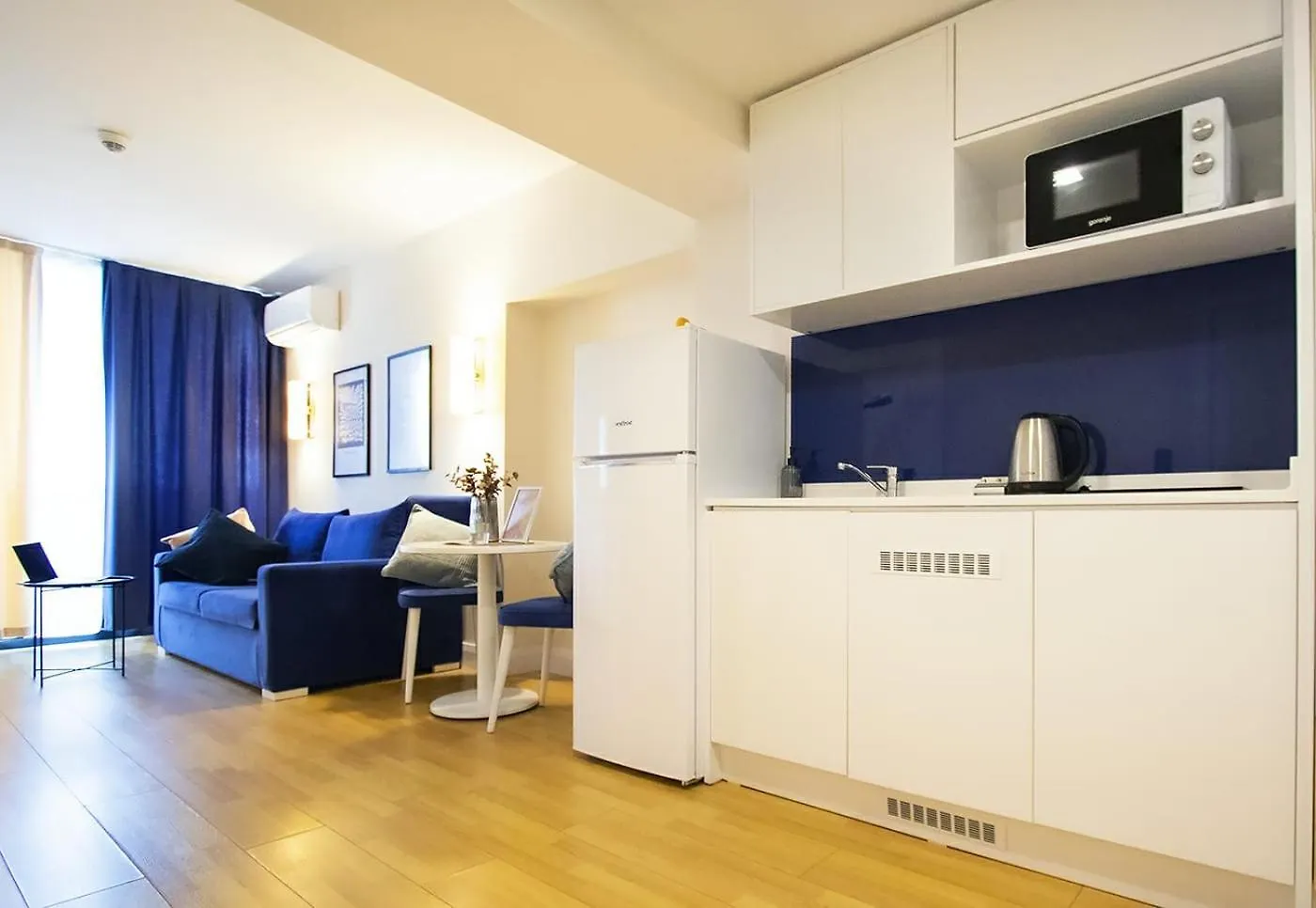 Schoene Wohnung Mit Meerblick Und Bergen Batoemi Appartement